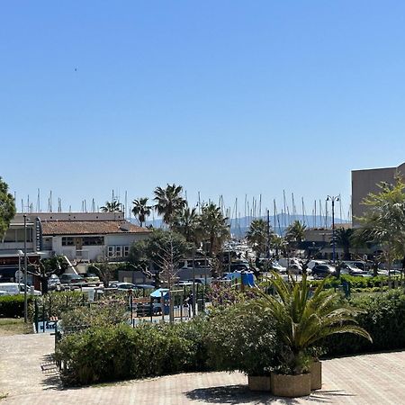 Holidays Hyeres Phòng bức ảnh