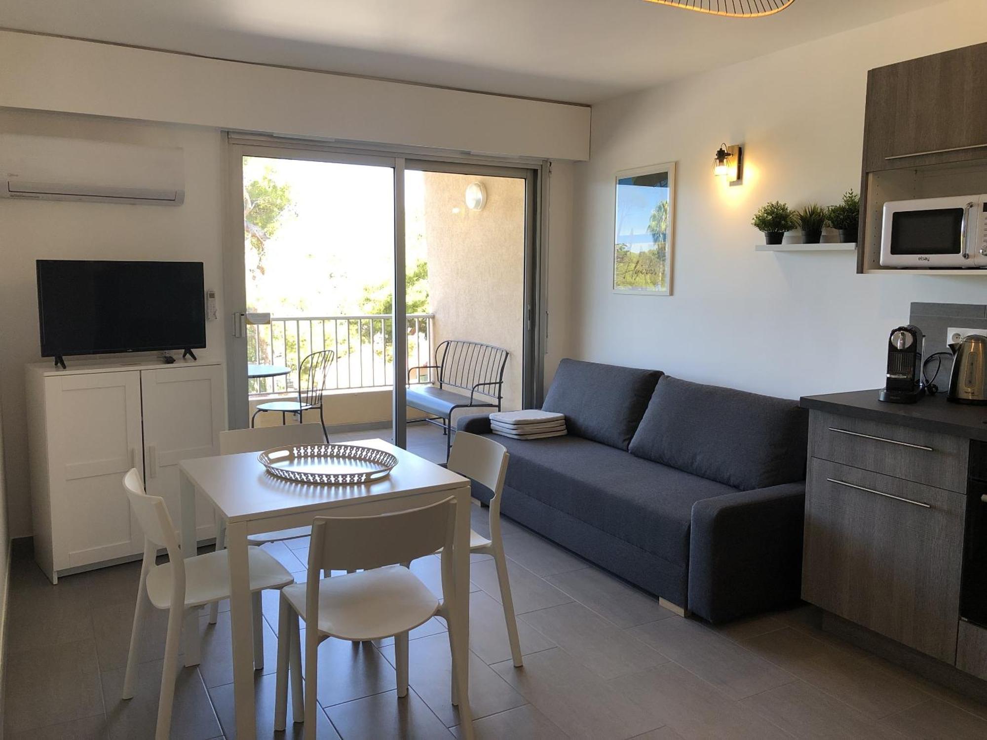 Holidays Hyeres Phòng bức ảnh