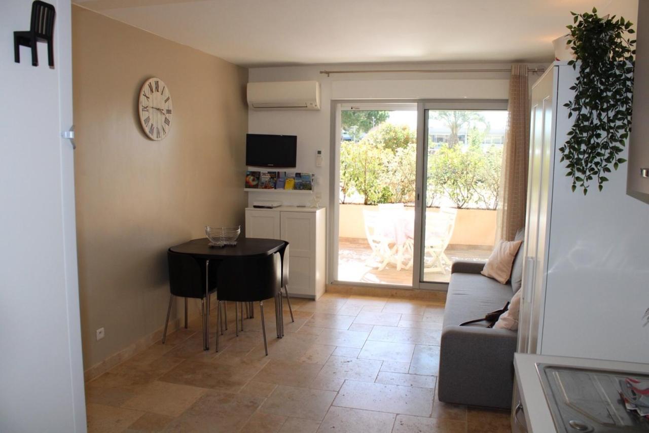 Holidays Hyeres Ngoại thất bức ảnh